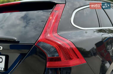Универсал Volvo V60 2011 в 