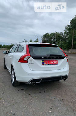 Універсал Volvo V60 2012 в Луцьку