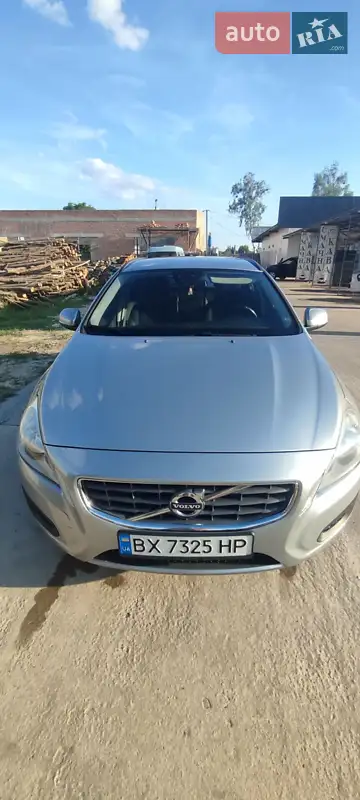 Универсал Volvo V60 2011 в 