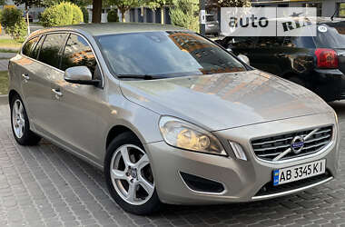 Универсал Volvo V60 2011 в Виннице