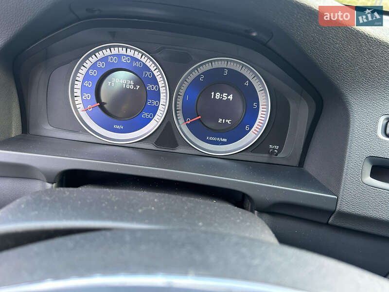 Универсал Volvo V60 2011 в Старом Самборе