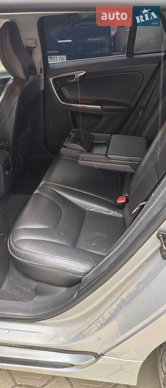 Универсал Volvo V60 2012 в Измаиле