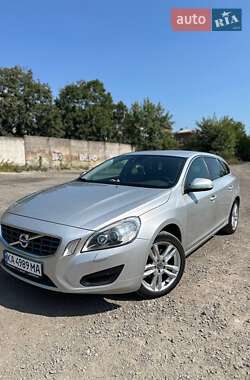 Volvo V60 2012 Volvo V60 2012