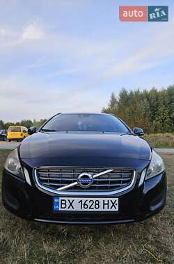 Volvo V60 2011 Volvo V60 2011