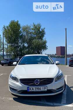 Універсал Volvo V60 2014 в Києві