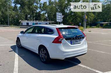 Універсал Volvo V60 2014 в Києві