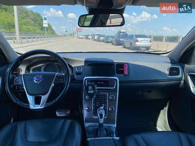 Универсал Volvo V60 2014 в Киеве фото 8 Универсал Volvo V60 2014 в Киеве