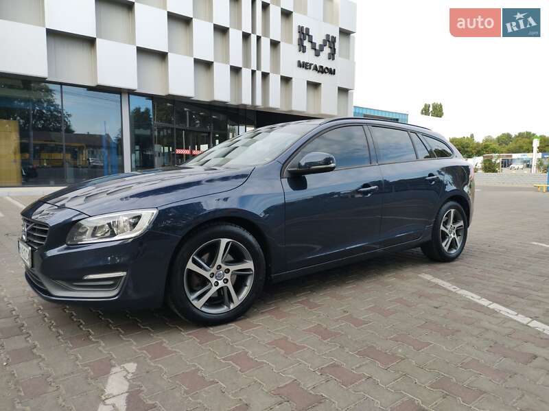 Универсал Volvo V60 2015 в Сумах фото 3 Универсал Volvo V60 2015 в Сумах