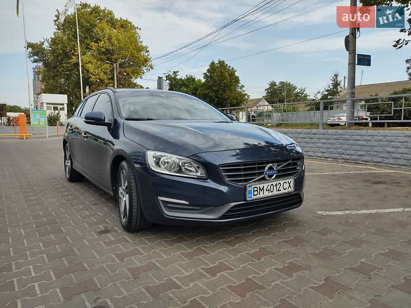 Универсал Volvo V60 2015 в Сумах фото 5 Универсал Volvo V60 2015 в Сумах