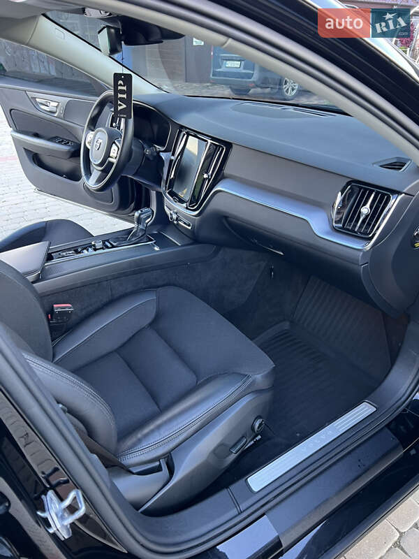 Универсал Volvo V60 2018 в Снятине