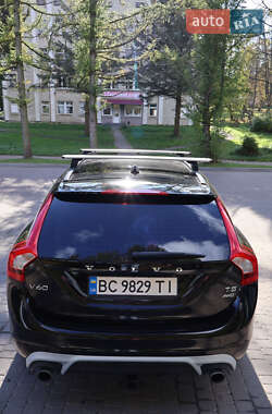Универсал Volvo V60 2018 в 