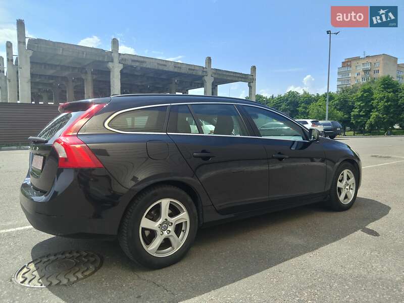 Універсал Volvo V60 2012 в Рівному