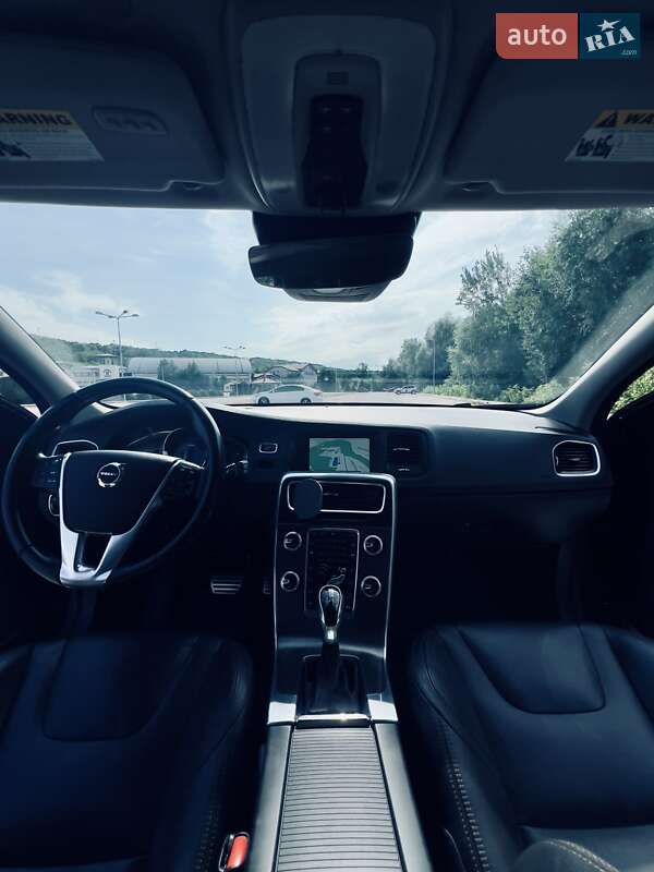 Універсал Volvo V60 2015 в Дніпрі фото 6 Універсал Volvo V60 2015 в Дніпрі
