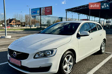 Универсал Volvo V60 2015 в Киеве