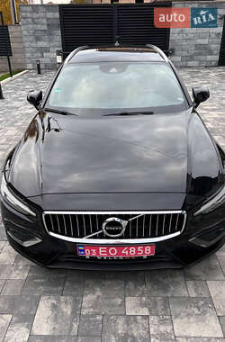 Volvo V60 2019
