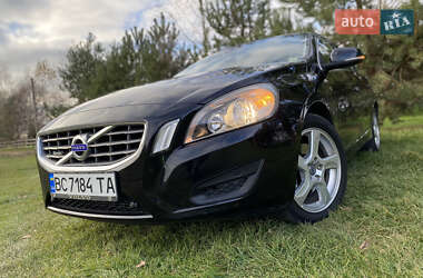 Універсал Volvo V60 2011 в Дрогобичі