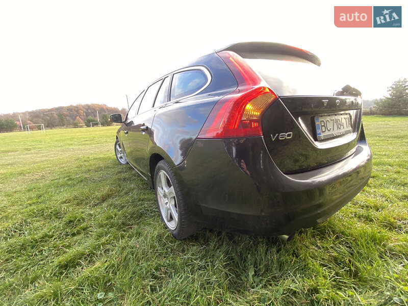 Универсал Volvo V60 2011 в Дрогобыче