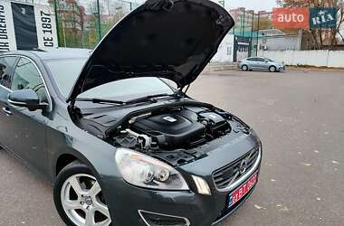 Универсал Volvo V60 2011 в Киеве