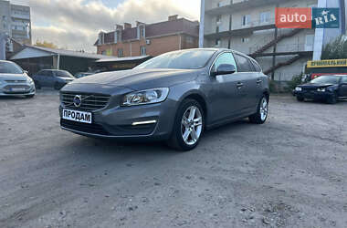 Volvo V60 2016