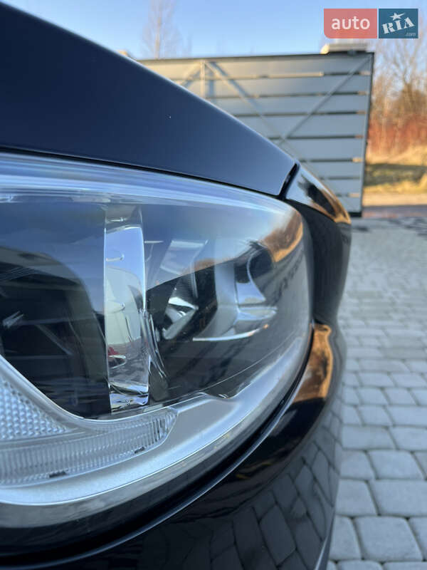 Универсал Volvo V60 2016 в Самборе