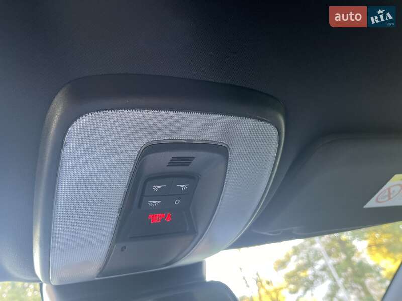 Универсал Volvo V60 2014 в Львове фото 18 Универсал Volvo V60 2014 в Львове