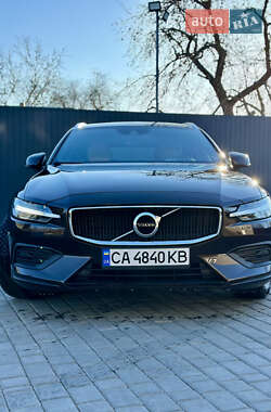 Універсал Volvo V60 2019 в Шполі