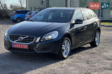 Універсал Volvo V60 2012 в Дубні