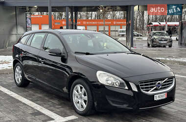 Універсал Volvo V60 2010 в Луцьку