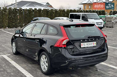 Універсал Volvo V60 2010 в Луцьку