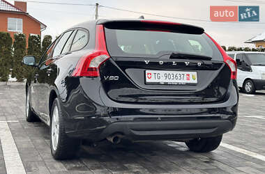 Універсал Volvo V60 2010 в Луцьку