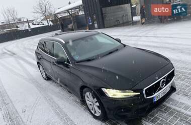 Универсал Volvo V60 2019 в Шепетовке