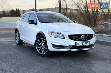 Универсал Volvo V60 2015 в Львове