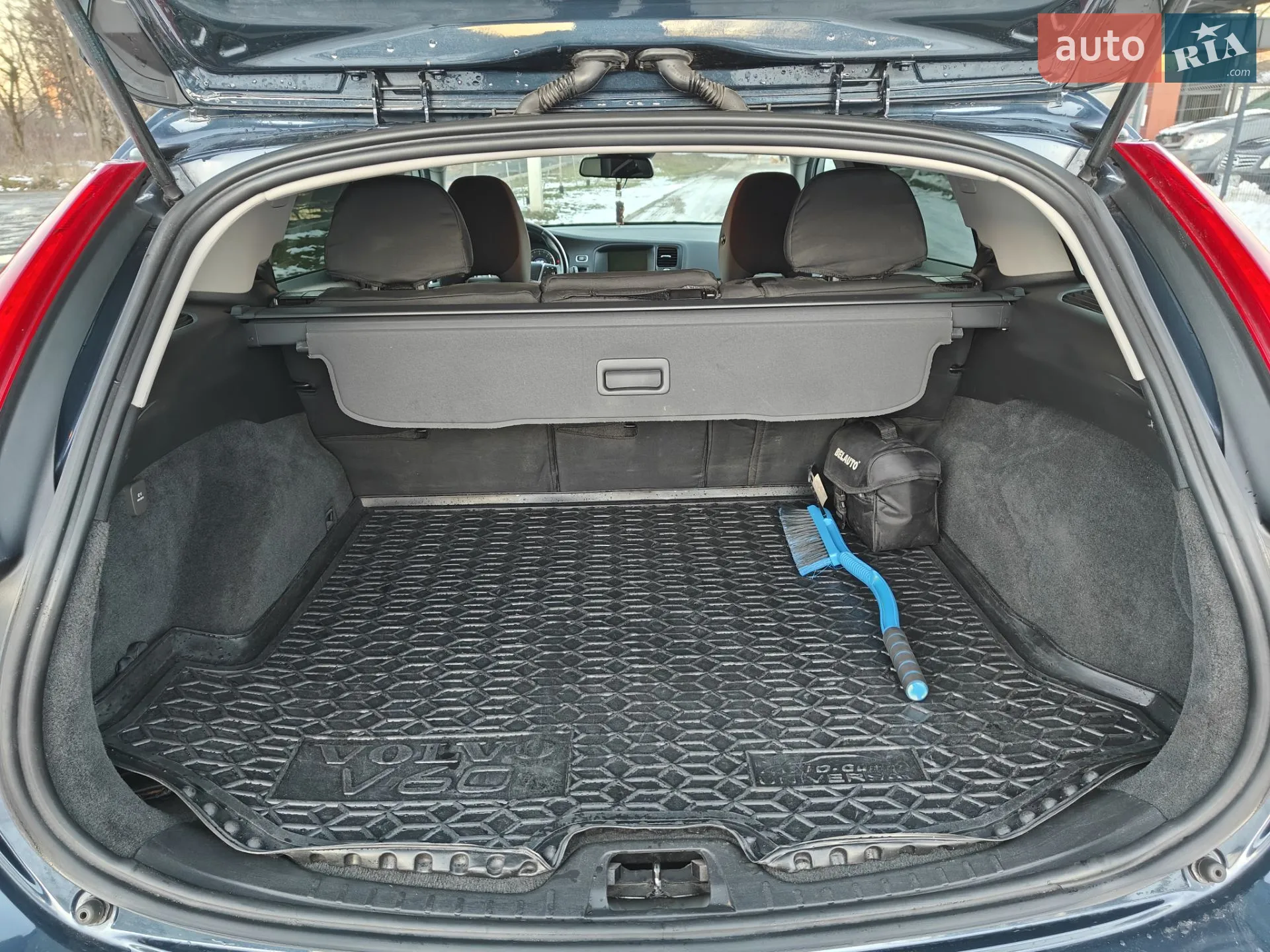 2012 Volvo V60 - мініатюра 20