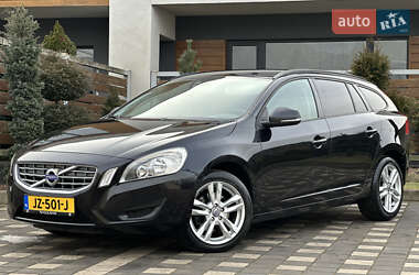 Універсал Volvo V60 2012 в Стрию