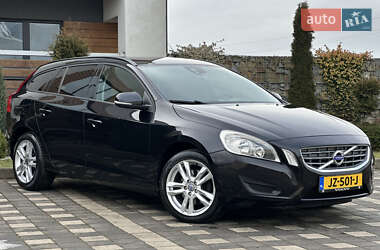 Універсал Volvo V60 2012 в Стрию