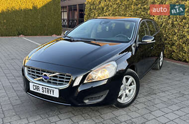 Універсал Volvo V60 2012 в Стрию