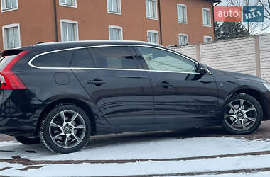 Универсал Volvo V60 2015 в Стрые