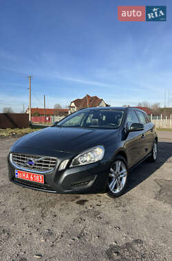 Volvo V60 2012