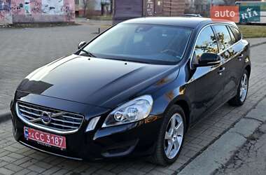 Універсал Volvo V60 2012 в Стрию