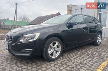 Универсал Volvo V60 2014 в 