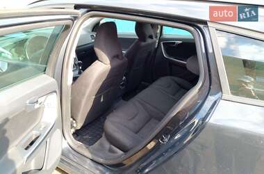 Універсал Volvo V60 2012 в 
