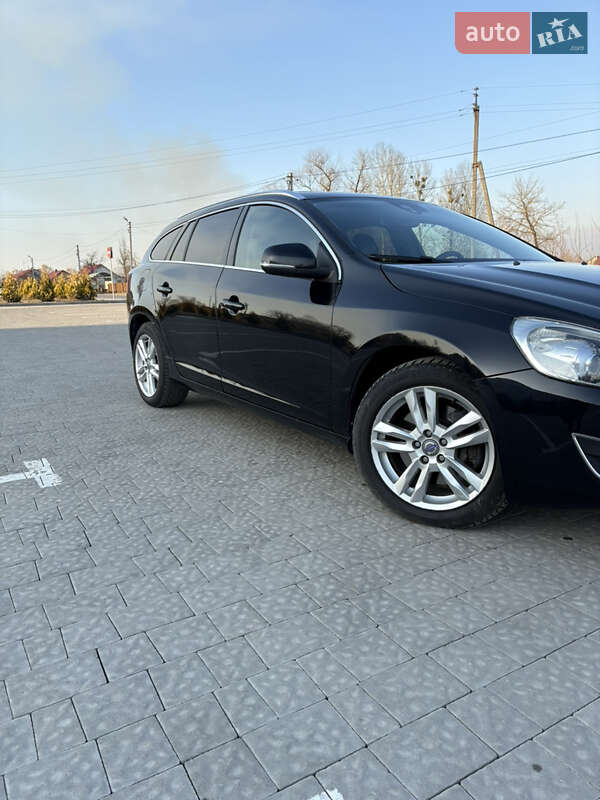 Универсал Volvo V60 2013 в Львове