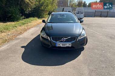 Volvo V60 2010 Volvo V60 2010