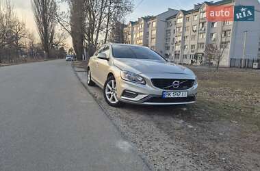 Универсал Volvo V60 2016 в Киеве