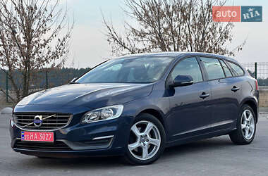 Універсал Volvo V60 2014 в Радивиліві