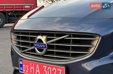 Універсал Volvo V60 2014 в Радивиліві