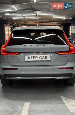 Универсал Volvo V60 2024 в 