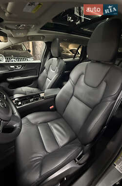 Універсал Volvo V60 2023 в Одесі