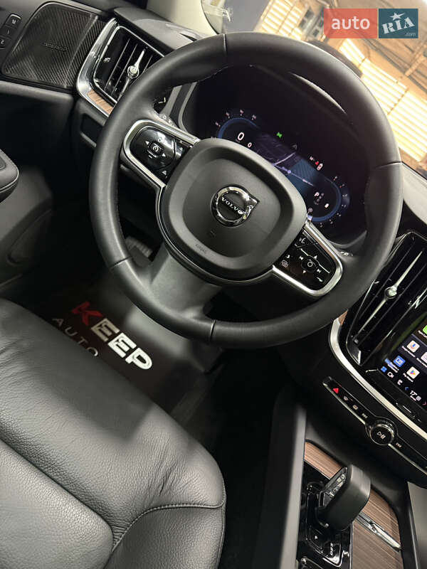 Универсал Volvo V60 2024 в Одессе