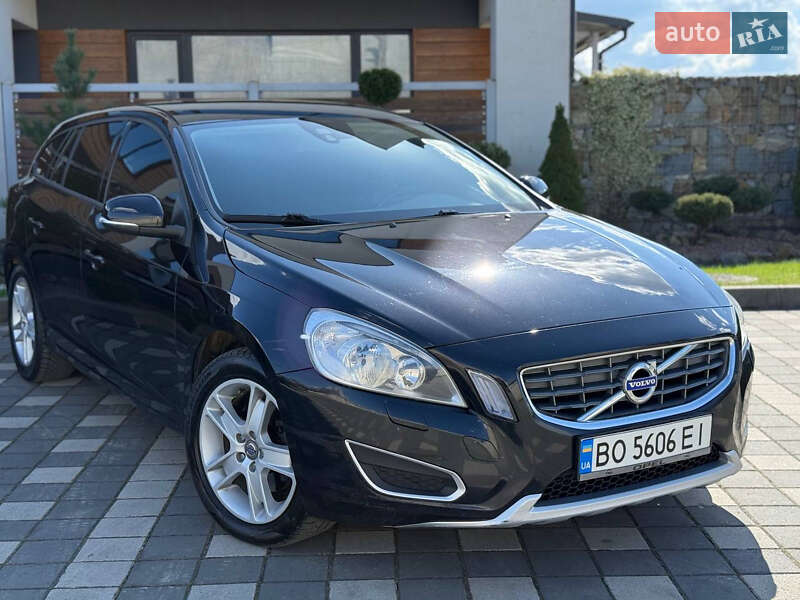 Volvo V60 2011